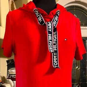 Small/petite Tommy Hilfiger tee shirt Red dress with a hoodie  Jersey dress